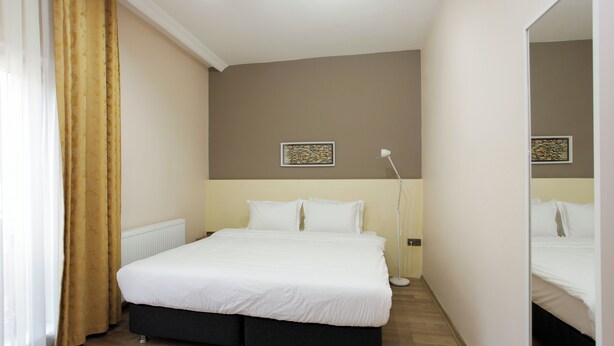 1 chambre, fer et planche à repasser, Wi-Fi, draps fournis