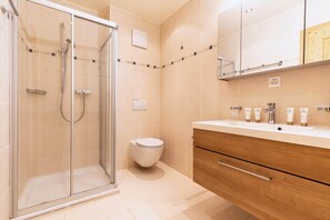 Regadera y secadora de cabello