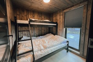Cabin, 3 Bedrooms, Accessible, Patio