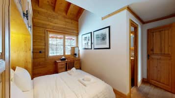 3 bedrooms