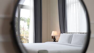 Deluxe Studio, Park View