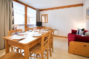Dining - Apartment with 2 rooms, balcony (Val Cenis)