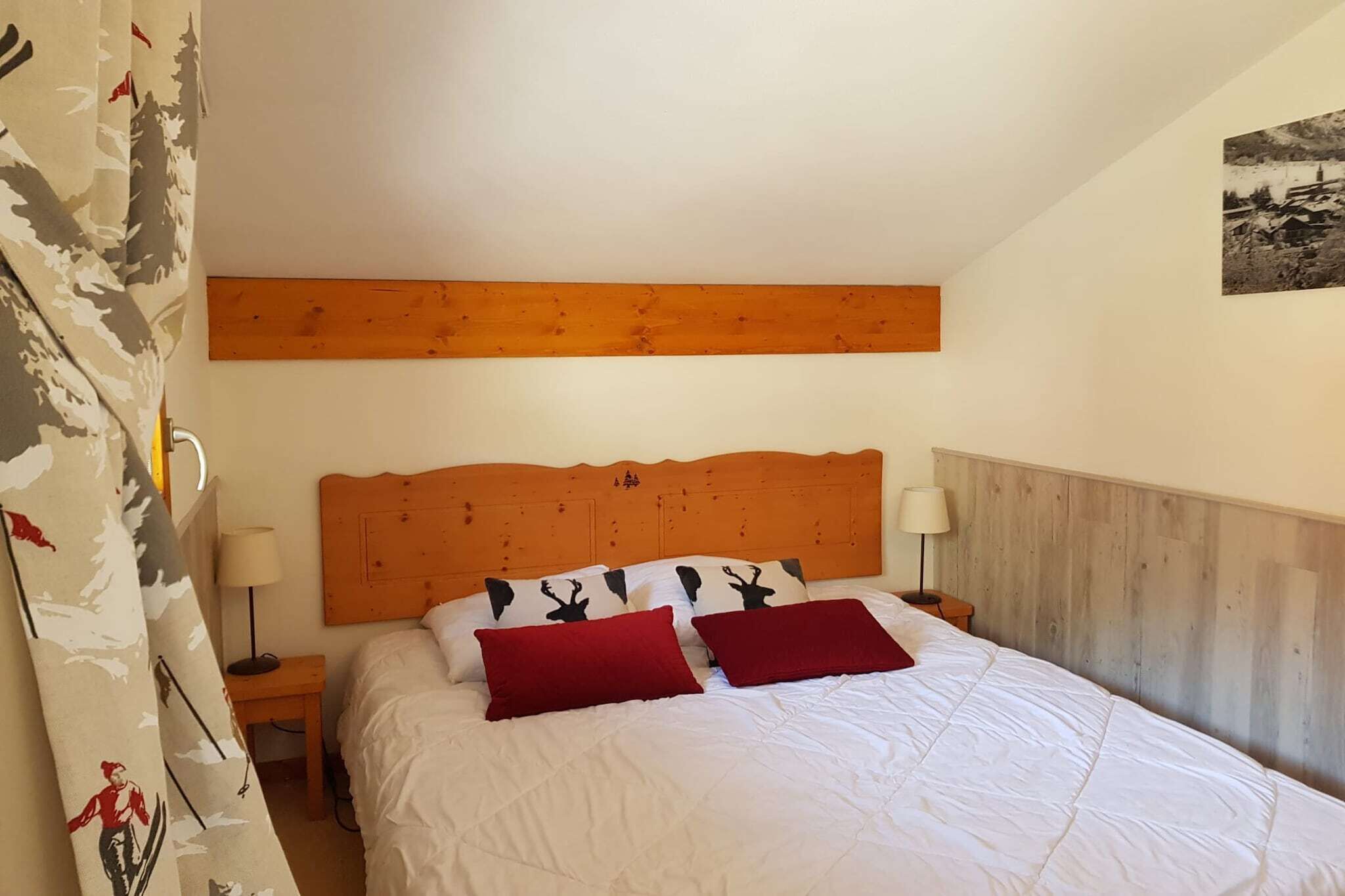 2 bedrooms