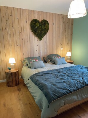 4 Schlafzimmer, Bügeleisen/Bügelbrett, Reisekinderbett, kostenloses WLAN