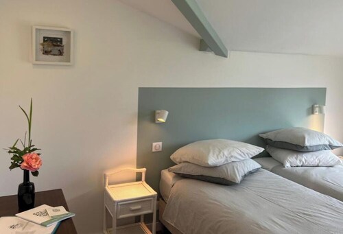 Laguillotte - Double room-Twin 