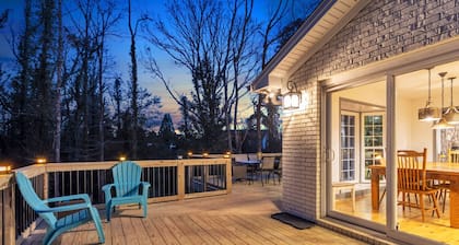 Spacious 6BR/10Bed~Pet & Family Friendly + HOT TUB