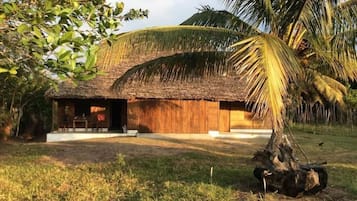 Chalet, 2 Bedrooms, Smoking, Balcony | Exterior