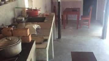 Chalet, 2 Bedrooms, Smoking, Balcony | Outdoor dining