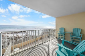 Signature-Apartment, 2 Schlafzimmer, Strandblick | Balkon