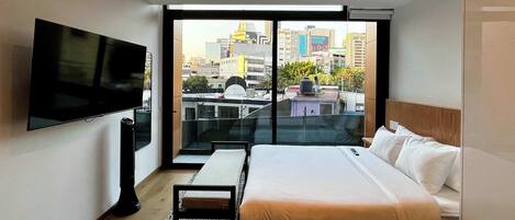 1 bedroom, iron/ironing board, travel crib, WiFi