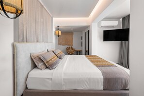 Zimmersafe, schallisolierte Zimmer, Bügeleisen/Bügelbrett