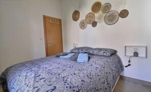 4 Schlafzimmer, Bügeleisen/Bügelbrett, WLAN, Bettwäsche