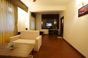 1 bedroom, iron/ironing board, free WiFi