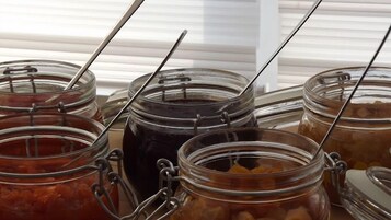 客房服务 - 用餐