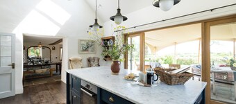Countryside retreat, accommodating 8 guests, the perfect tranquil escape for both people and pets.