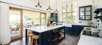 Countryside retreat, accommodating 8 guests, the perfect tranquil escape for both people and pets.