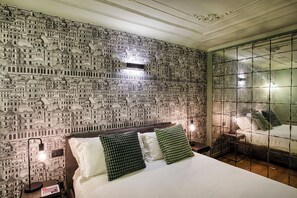 Apartment | 2 bedrooms, iron/ironing board, free WiFi - House of Elaisa by Wonderful Italy (Genoa)