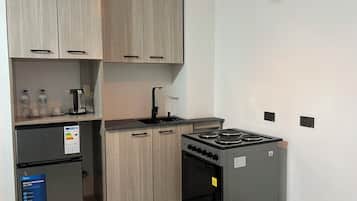 Luxury Studio Suite | Private kitchen