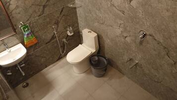 Standard Double Room, City View | Bathroom | Shower, towels, soap, shampoo