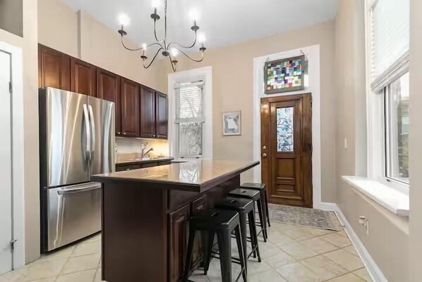 Fridge, microwave, oven, stovetop - The Gathering Spot Downtown St. Louis by StayLage (Squires)