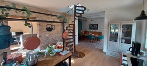 Kühlschrank, Ofen, Herdplatte, Geschirrspüler