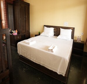 Deluxe Room - Manasa Water Park and Resort (Mangaluru)