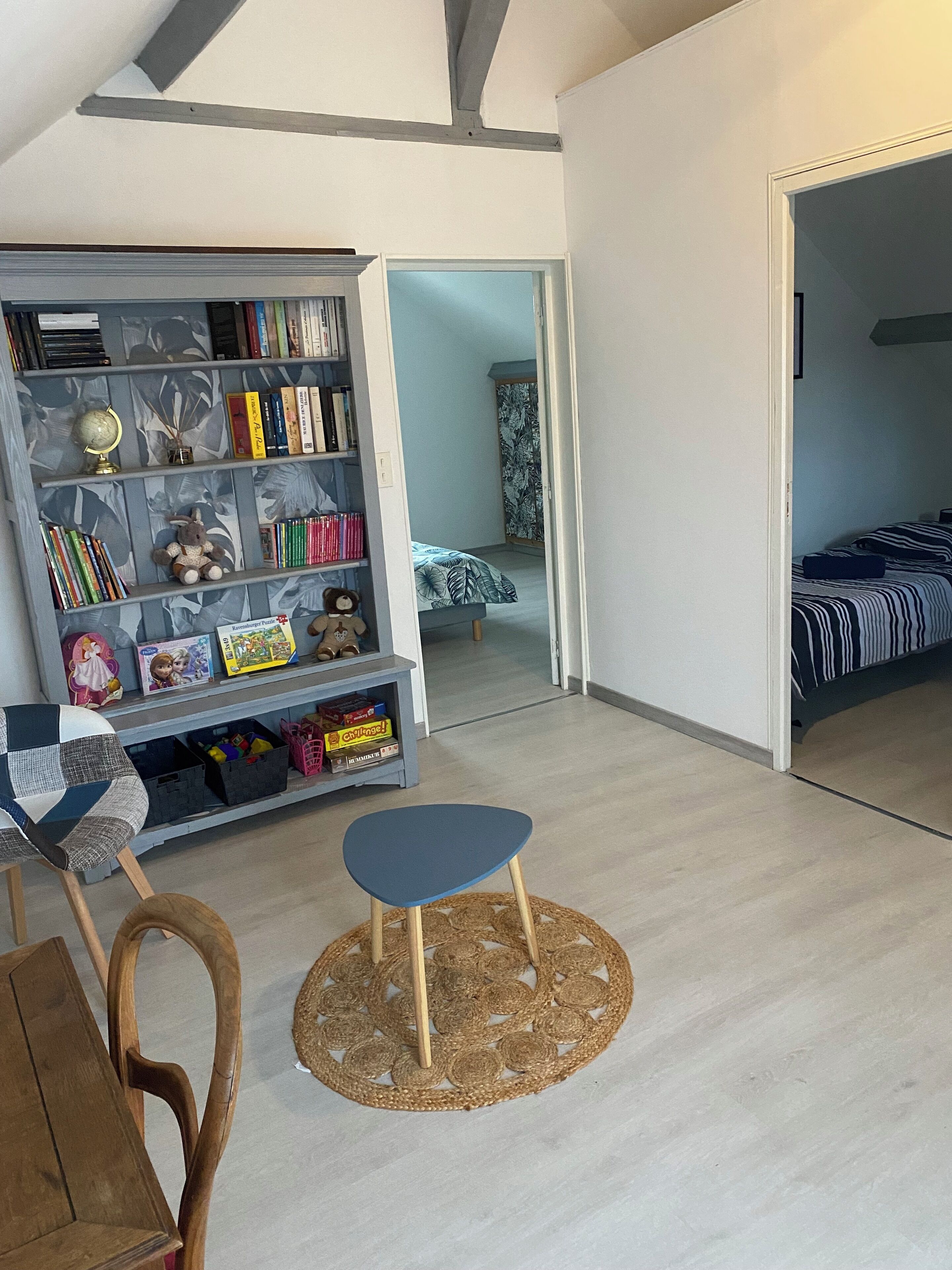 4 chambres, fer et planche à repasser, lit parapluie, Wi-Fi