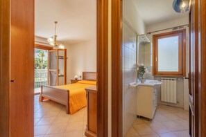 Basic Apartment, Balcony, Sea View