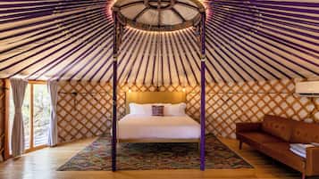 1 habitación, escritorio, wifi y ropa de cama