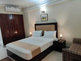 华丽双人房或双床房 | 免费 WiFi