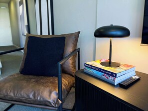 Interior - Modern and Elegant 1BD Apartment in the CBD (Melbourne)