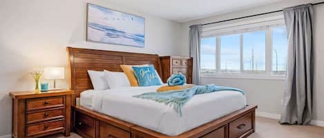3 bedrooms, iron/ironing board, travel cot, free WiFi