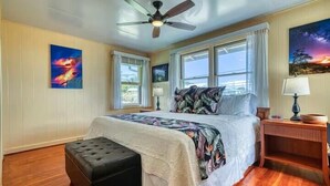 Unclassified image, 4 of 23, button - LOOK!  Spacious Home in the Heart of Hilo - Bonus Rec Room! (Hilo)