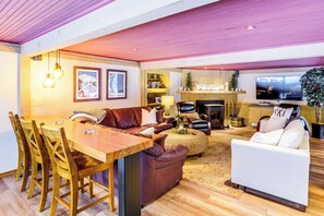 Interior - 5 Mi to Ski: Family-friendly Home in West Dover! (West Dover)