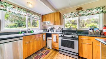 Cottage (2 Bedrooms) | Interior