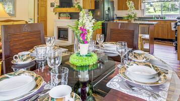 Cottage (2 Bedrooms) | Interior