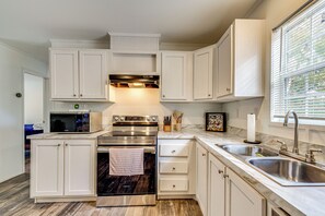 Interior - Bovees Riverhouse dunnellon Family Getaway! (Citrus Springs)