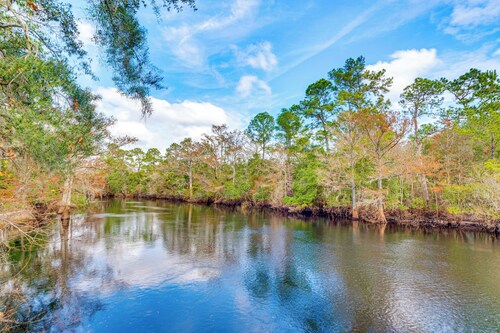 Bovees Riverhouse dunnellon Family Getaway!