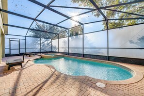 Talo (4 Bedrooms) | Sisätilat