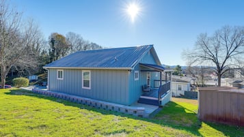 House (2 Bedrooms) | Front of property