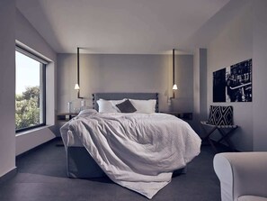 3 soverom, strykejern/-brett, wi-fi og sengetøy