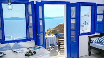 TV, DVD player, offices