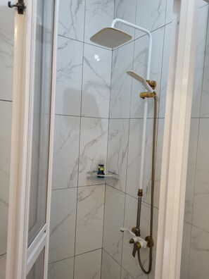 Design-Studiosuite, Poolblick | Badezimmer
