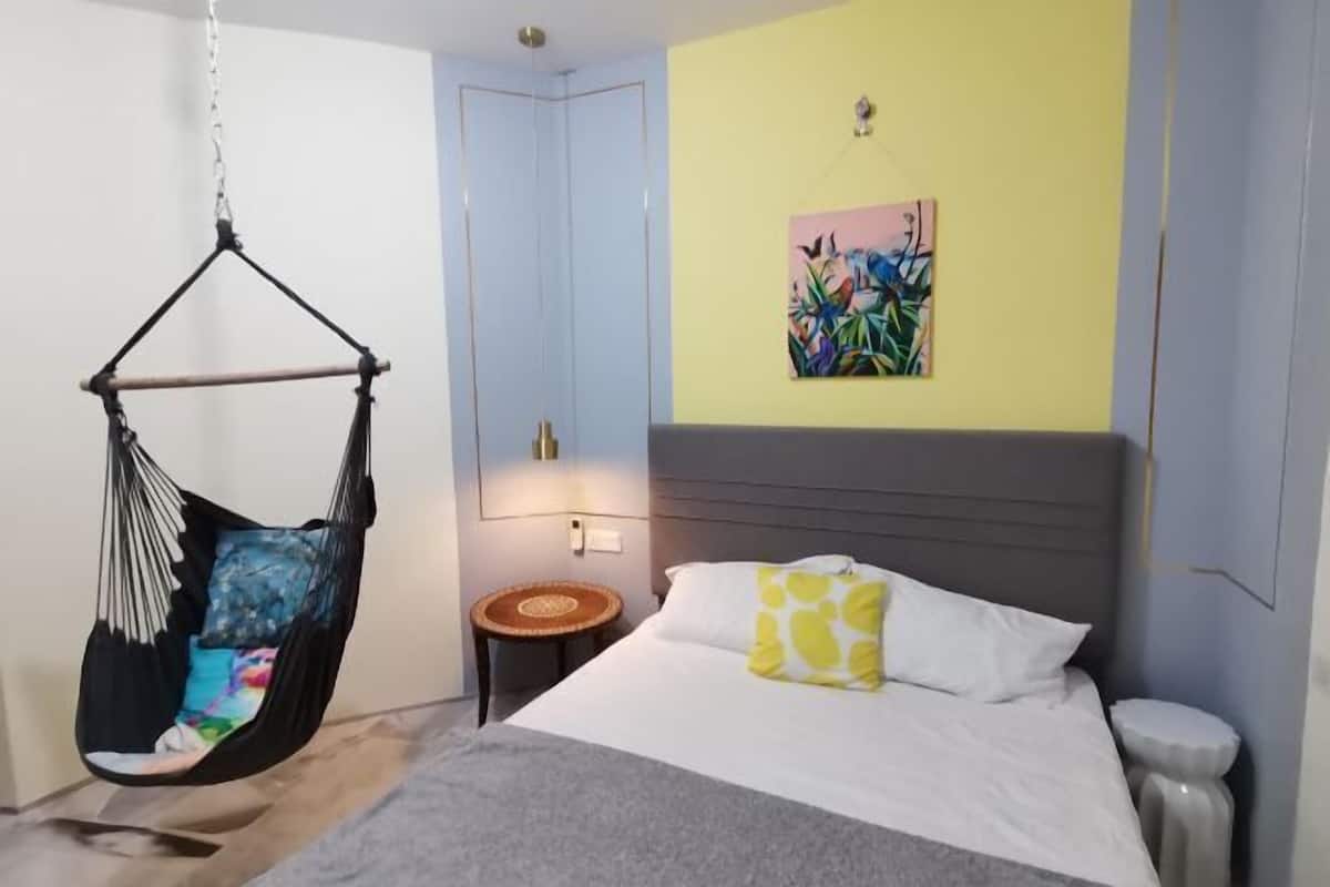 1 bedroom, desk, iron/ironing board, free WiFi