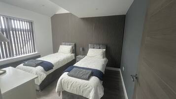 2 bedrooms, free WiFi, bed sheets