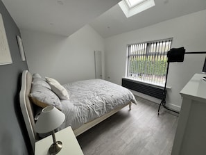 House | 2 bedrooms, free WiFi, bed sheets