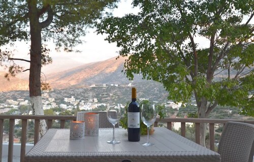 Standard Ground Floor Villa • Side Sea View