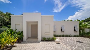 Villa, 4 Bedrooms | Exterior
