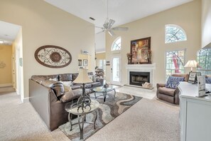 Maison, 4 chambres | Aire de séjour | Téléviseur connecté, services de diffusion en continu