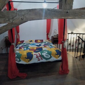 1 غرفة نوم ومكواة/لوح كي وواي فاي وملاءات أسرّة